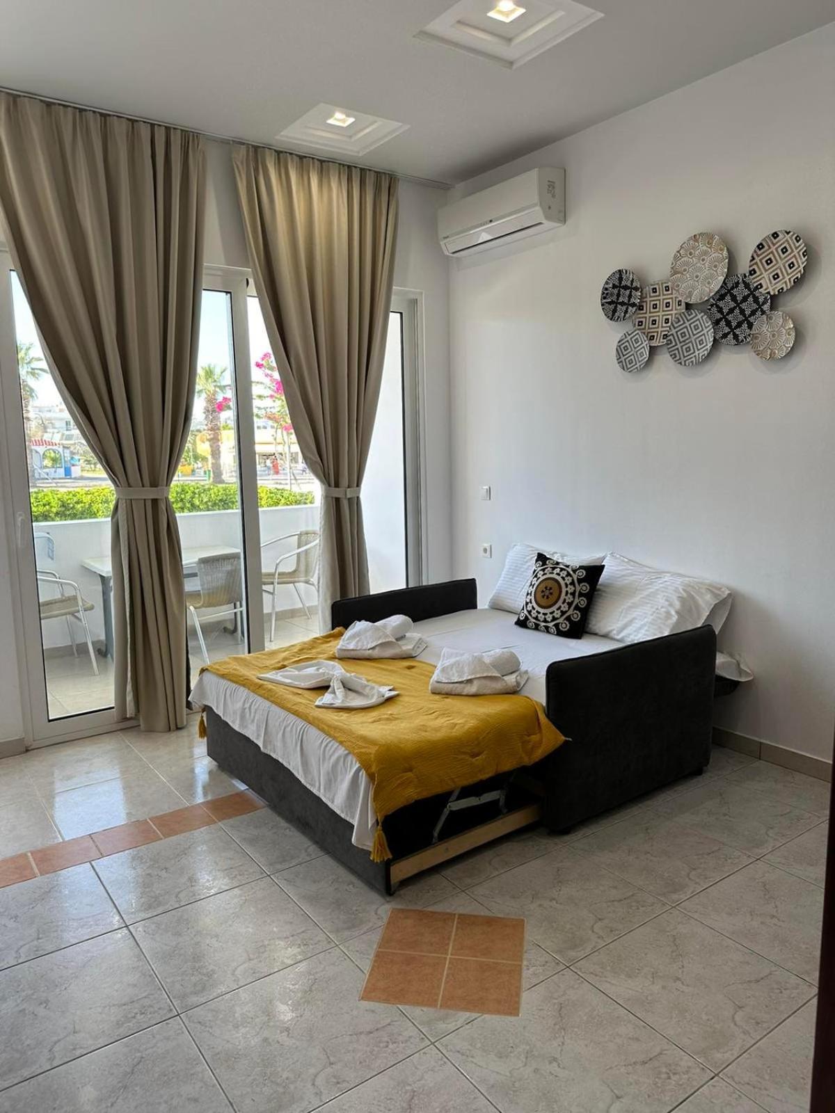 Apollonio Suites & Rooms Faliraki Rhodes Номер фото